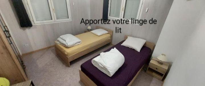 Le Barcares Logement Climatise Pour 6 Personnes, Draps Et Serviettes Non Fournis Air-Conditioned Accommodation For 6 People, Sheets And Towels Not Provided Alojamiento Con Aire Acondicionado Para 6 Personas, Sabanas Y Toallas No Incluidas Esterno foto